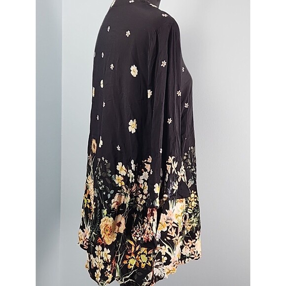 Coco + Carmen L/XL Tunic Floral Tiered Ruffle Sleeve Boho Bead Embellished Top - Picture 7 of 12